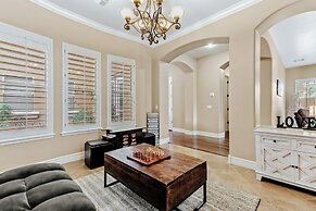 Luxury Retreat With Heated Pool & Hidden Game Room 6 Bedroom Home by R