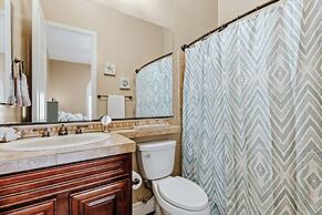 Luxury Retreat With Heated Pool & Hidden Game Room 6 Bedroom Home by R