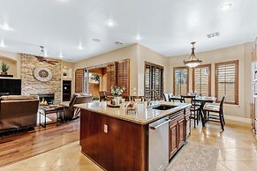 Luxury Retreat With Heated Pool & Hidden Game Room 6 Bedroom Home by R