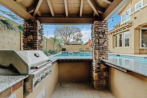 Luxury Retreat With Heated Pool & Hidden Game Room 6 Bedroom Home by R