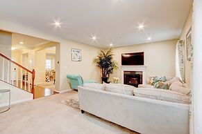 A Spacious Haven For Ultimate Comfort 3 Bedroom Home by RedAwning