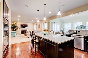 A Spacious Haven For Ultimate Comfort 3 Bedroom Home by RedAwning