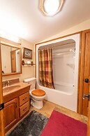 Champion Charmer Spacious Backyard W/ Grill 3 Bedroom Home