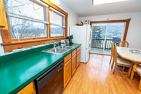 The Valley Home 2 Bedroom Home by RedAwning