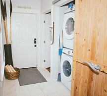 The Knotty Mermaid 2br Home In Galveston 2 Bedroom Home by RedAwning