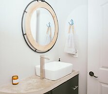 The Knotty Mermaid 2br Home In Galveston 2 Bedroom Home by RedAwning