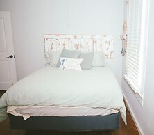 The Knotty Mermaid 2br Home In Galveston 2 Bedroom Home by RedAwning