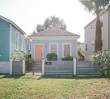 The Knotty Mermaid 2br Home In Galveston 2 Bedroom Home by RedAwning