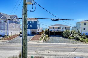 Beach Bliss: 4br Beach Access Kayak Wi-fi 4 Bedroom Home by RedAwning