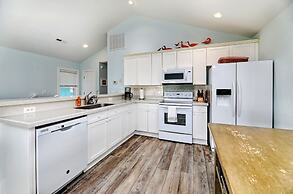 Beach Bliss: 4br Beach Access Kayak Wi-fi 4 Bedroom Home by RedAwning