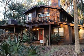 Dunnellon Dreams 3 Bedroom Home by RedAwning