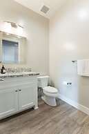 Vista Grande 4 Bedroom Home by RedAwning