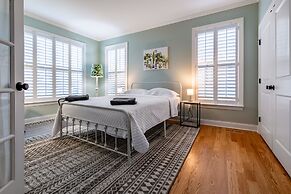 Spacious Home In Five Points Close To Downtown 5 Bedroom Home by RedAw