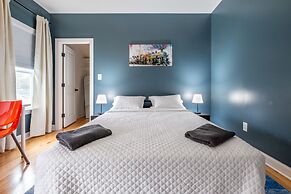 Spacious Home In Five Points Close To Downtown 5 Bedroom Home by RedAw