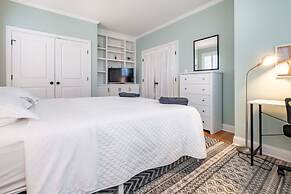 Spacious Home In Five Points Close To Downtown 5 Bedroom Home by RedAw