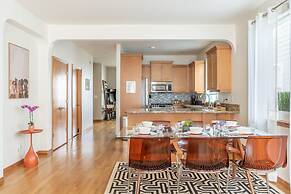 Luxury Home Reading & Game Room Outdoor Dining 3 Bedroom Home by RedAw