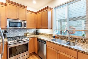 Luxury Home Reading & Game Room Outdoor Dining 3 Bedroom Home by RedAw