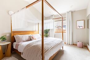 Luxury Home Reading & Game Room Outdoor Dining 3 Bedroom Home by RedAw