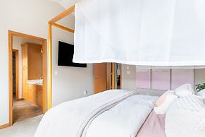 Luxury Home Reading & Game Room Outdoor Dining 3 Bedroom Home by RedAw