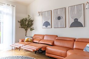 Luxury Home Reading & Game Room Outdoor Dining 3 Bedroom Home by RedAw