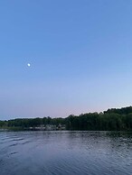 Waterfront Cottage In Michigan By S&s Properties 3 Bedroom Cabin
