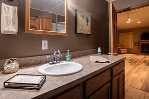 Waterfront Cottage In Michigan By S&s Properties 3 Bedroom Cabin