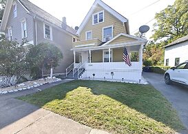 Niagara Falls Getaway: Perfect Place To Unwind 2 Bedroom Home by RedAw