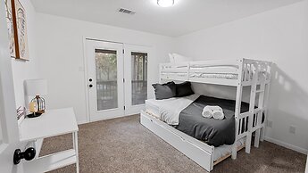 Serene Escape By The Lake 3 Bedroom Home by RedAwning