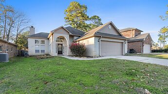 Serene Escape By The Lake 3 Bedroom Home by RedAwning