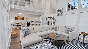 Serene Escape By The Lake 3 Bedroom Home by RedAwning