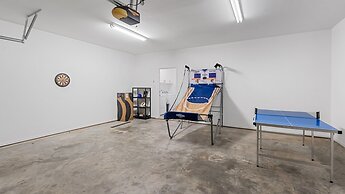 Serene Escape By The Lake 3 Bedroom Home by RedAwning