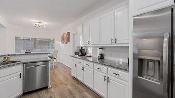 Serene Escape By The Lake 3 Bedroom Home by RedAwning