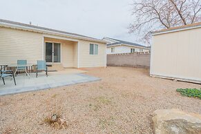 Traveler's Rest 3 Bedroom Home by RedAwning