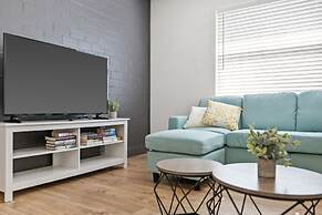 Sunny Palmetto Oasis: 4br Home With Private Pool 4 Bedroom Home by Red