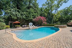 Serene Haven: Stunning Yard, Pool, And Views 4 Bedroom Home by RedAwni
