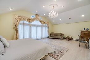 Serene Haven: Stunning Yard, Pool, And Views 4 Bedroom Home by RedAwni