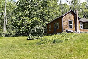 Qutie Pie House 2 Bedroom Home by RedAwning