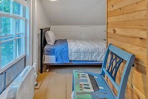 Rustic Farmhouse 4 Bedroom Home by RedAwning