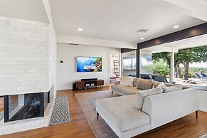 Tranquil Mid-century Home In Foothills 4 Bedroom Home by RedAwning