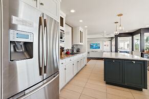 Tranquil Mid-century Home In Foothills 4 Bedroom Home by RedAwning