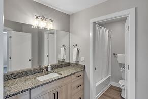 The Ideal Getaway 3 Bedroom Home by RedAwning