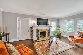 Serene & Charming 5br Des Plaines Getaway 5 Bedroom Home by RedAwning