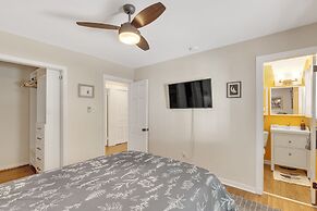 Robin's Rest 3 Bedroom Home by RedAwning