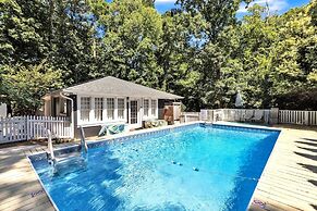 Robin's Rest 3 Bedroom Home by RedAwning