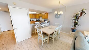 Beach House 503d 2 Bedroom Condo by RedAwning