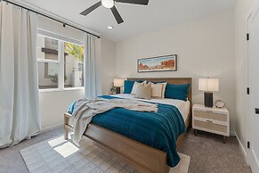 Deja Blue At Desert Color 2 Bedroom Condo