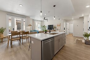 Deja Blue At Desert Color 2 Bedroom Condo