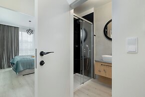 Bel Mare Stylish Apartment by Renters