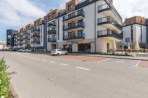 Bel Mare Stylish Apartment by Renters