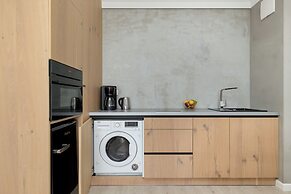 Bel Mare Stylish Apartment by Renters